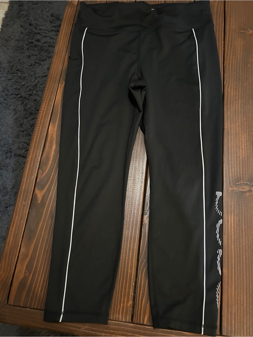 Bebe Sport Black Tuxedo Piping Leggings Size XL Activewear- L101